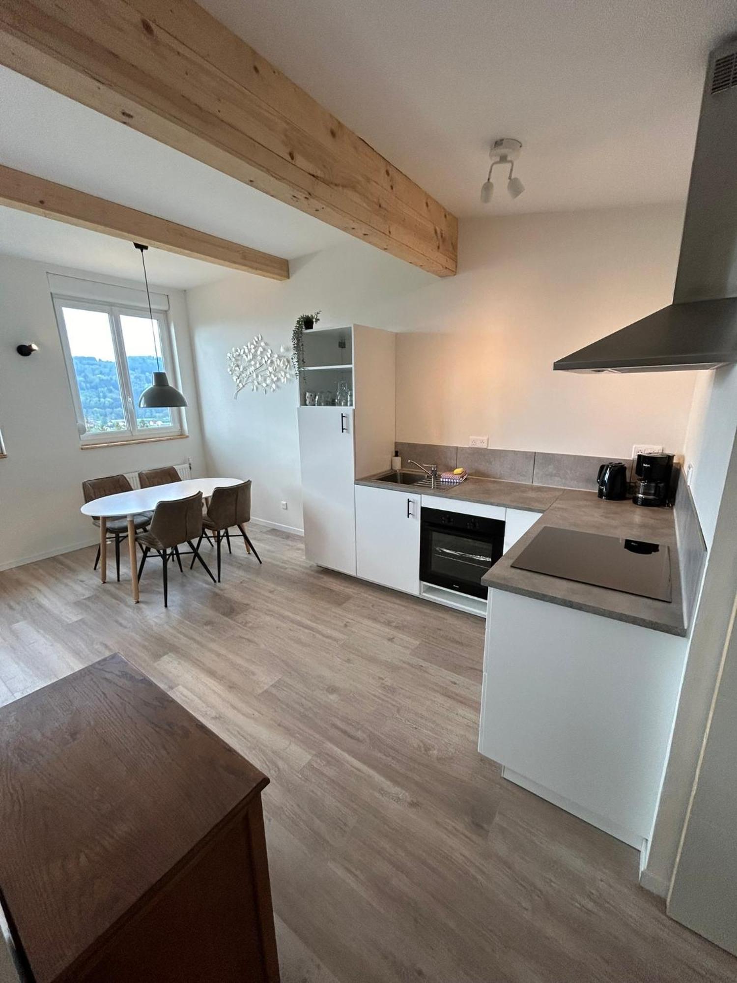 Camping Du Chateau Granges-sur-Vologne Eksteriør bilde