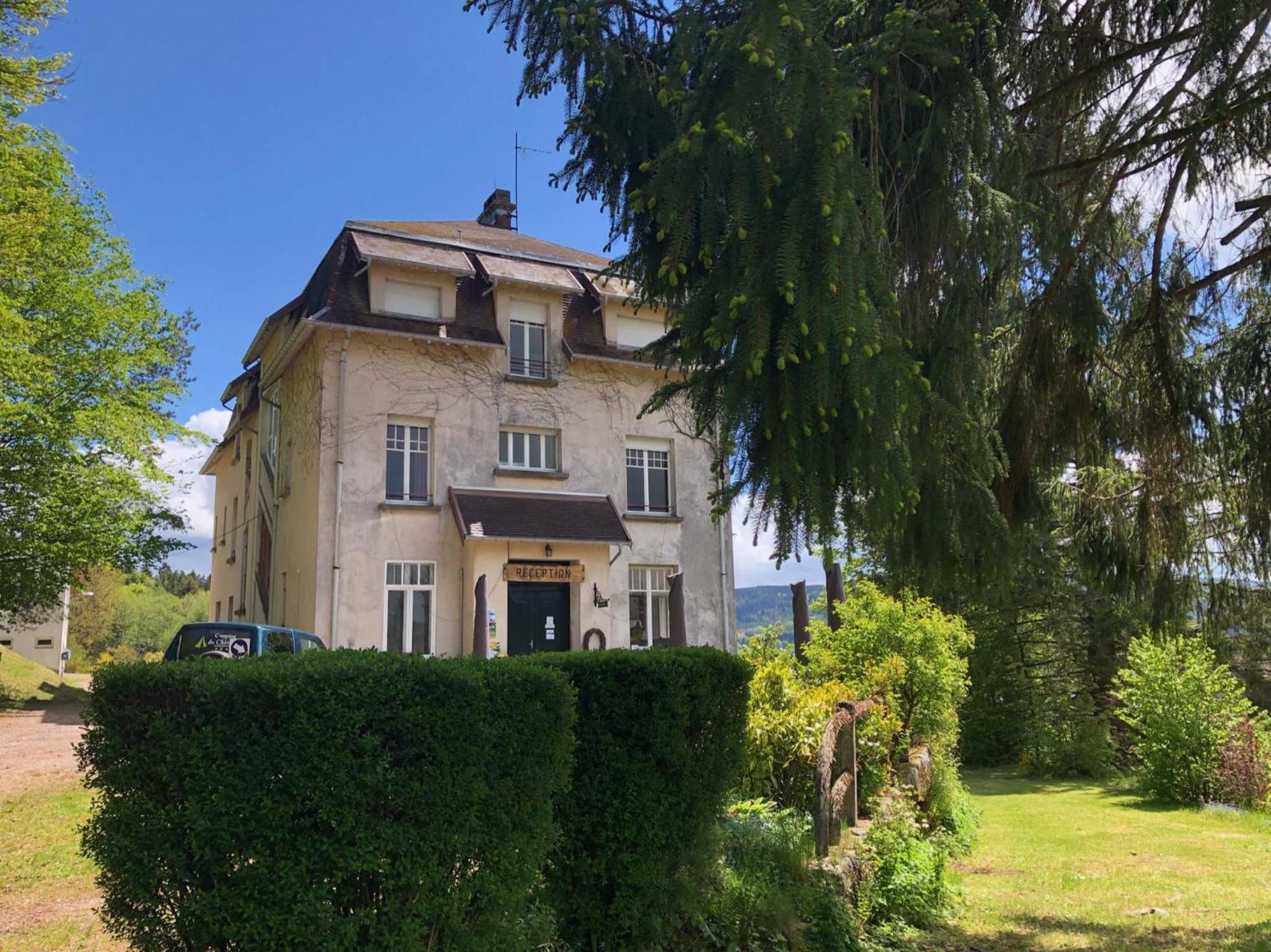 Camping Du Chateau Granges-sur-Vologne Eksteriør bilde